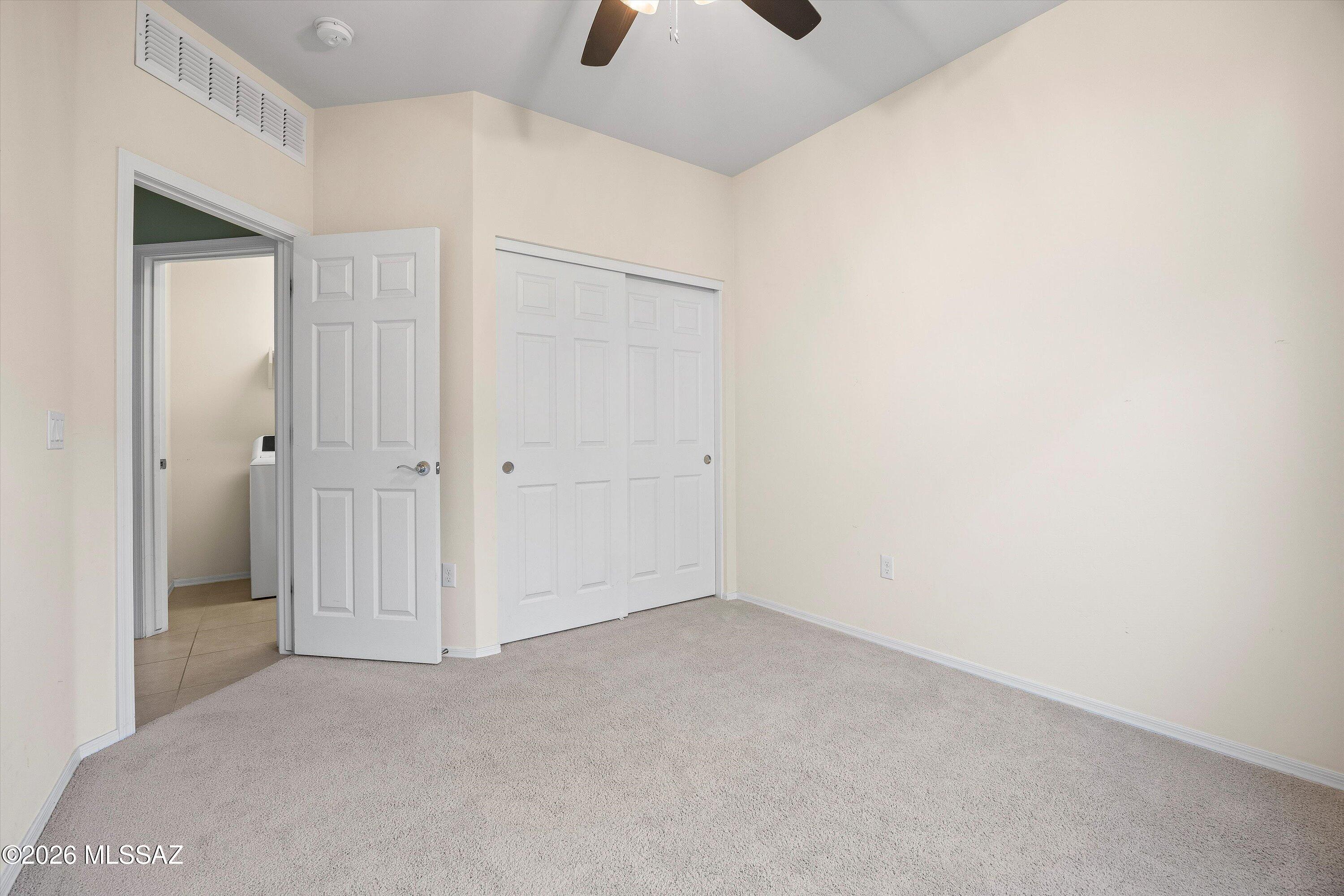 21470 E Volunteer Drive