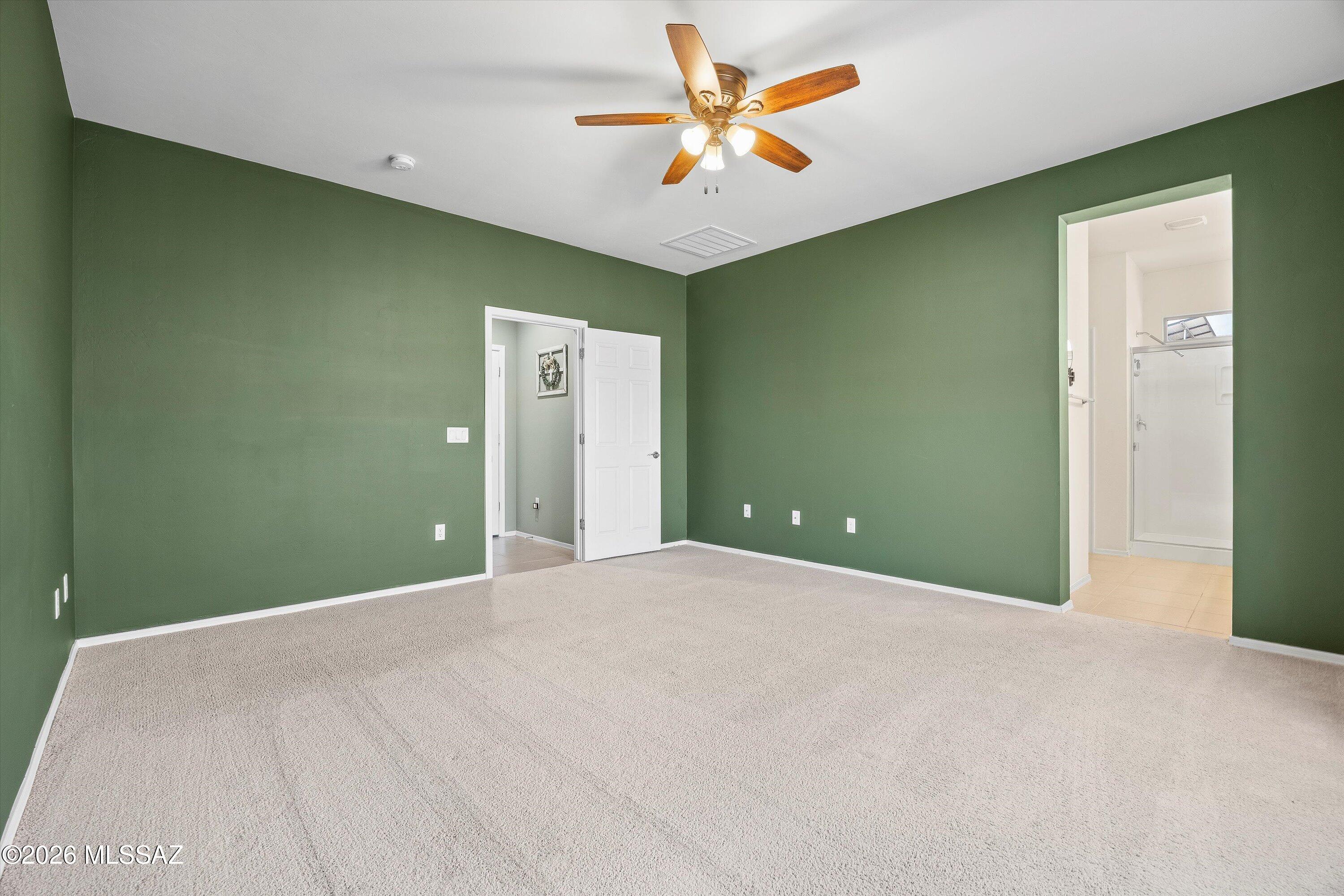 21470 E Volunteer Drive