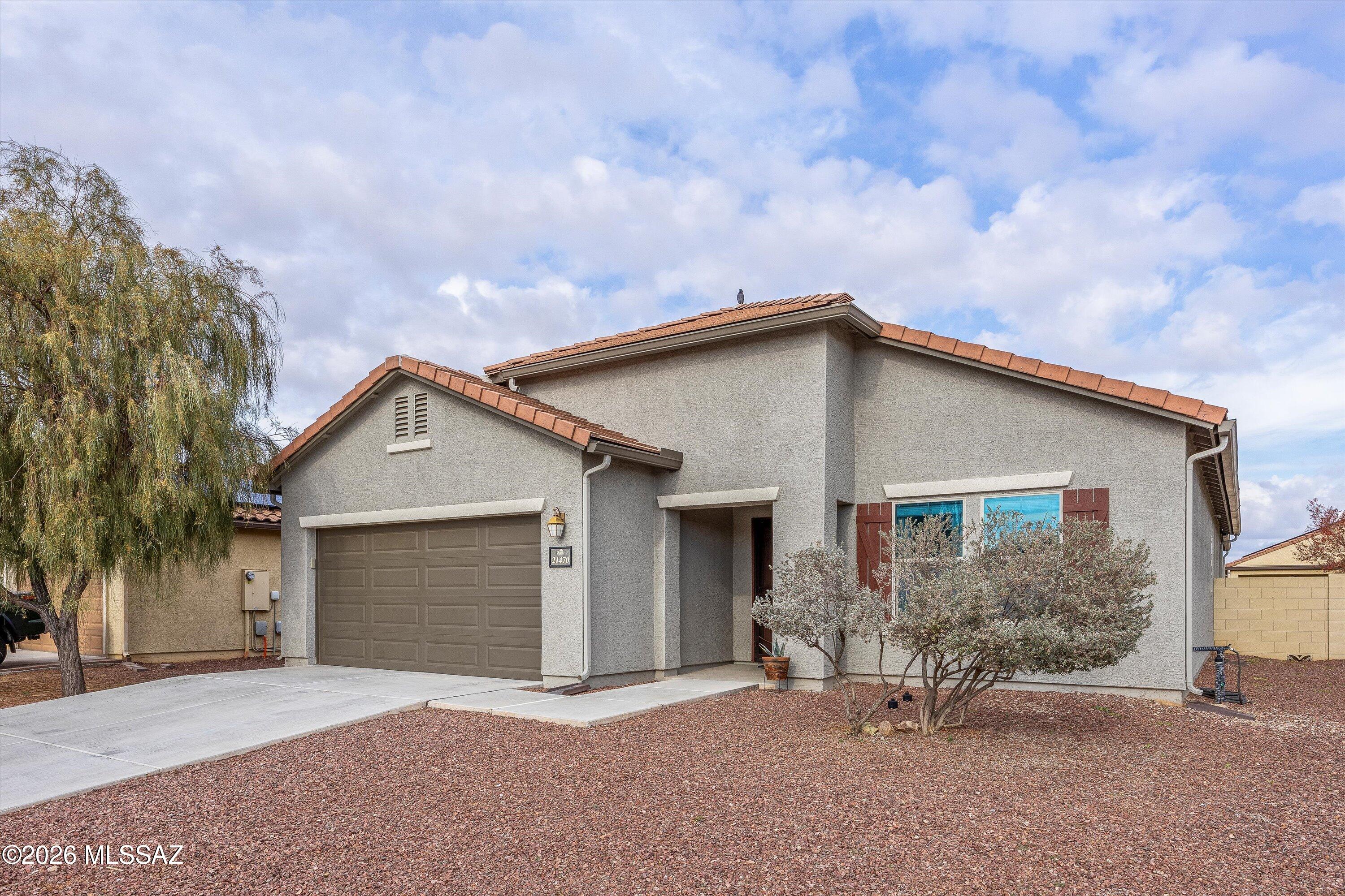 21470 E Volunteer Drive