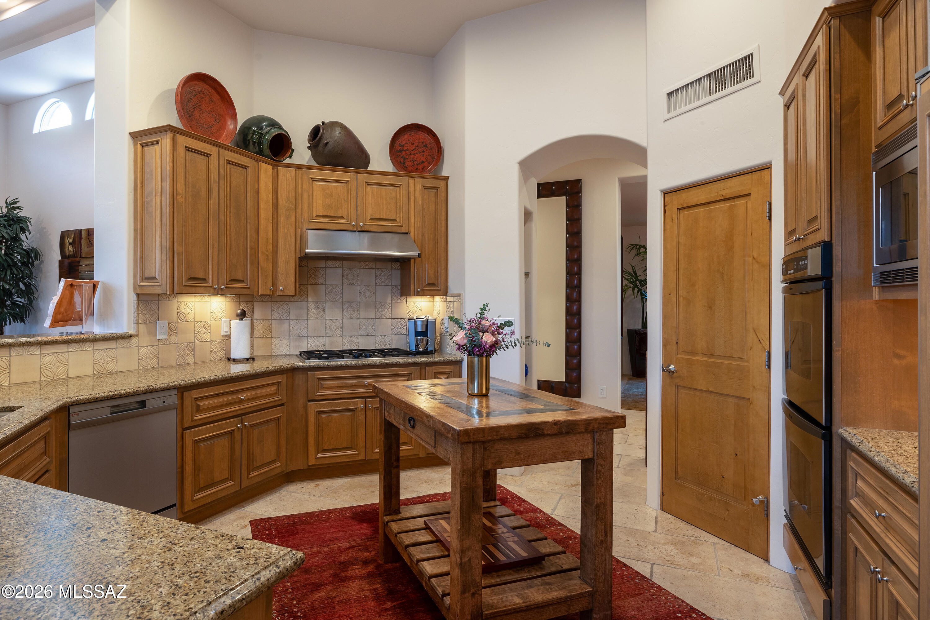 1139 W Sheared Granite Place