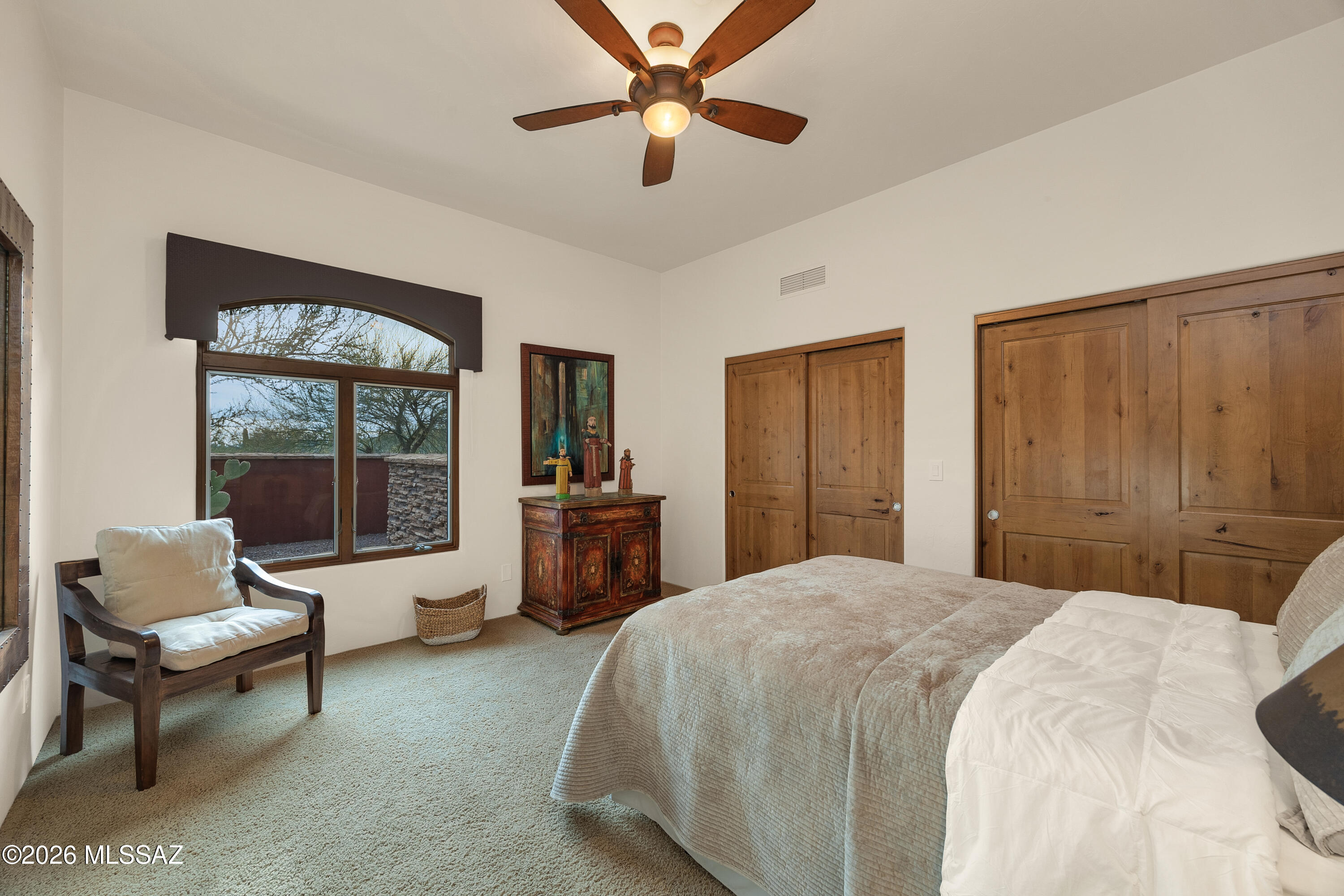 1139 W Sheared Granite Place