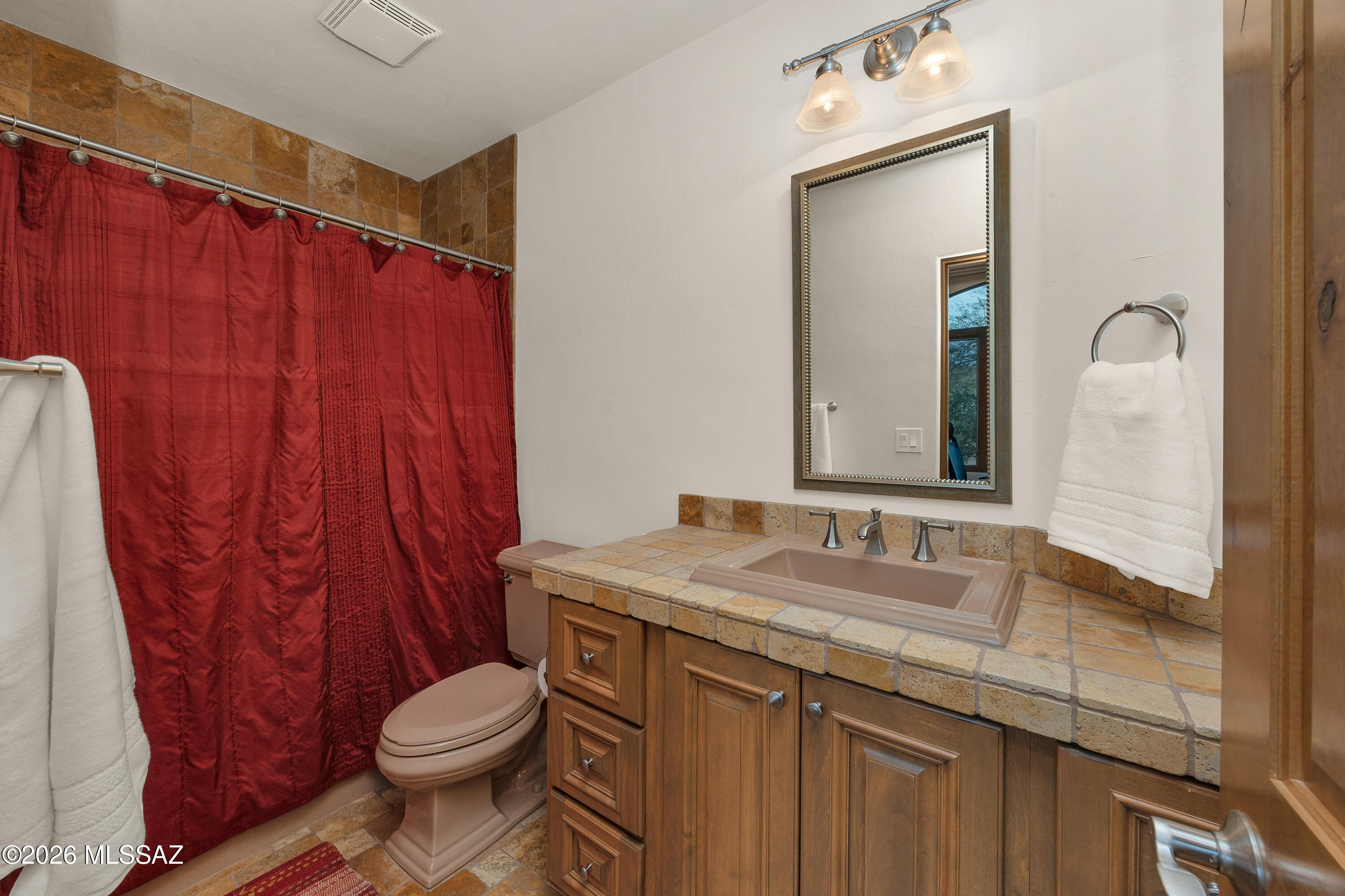 1139 W Sheared Granite Place