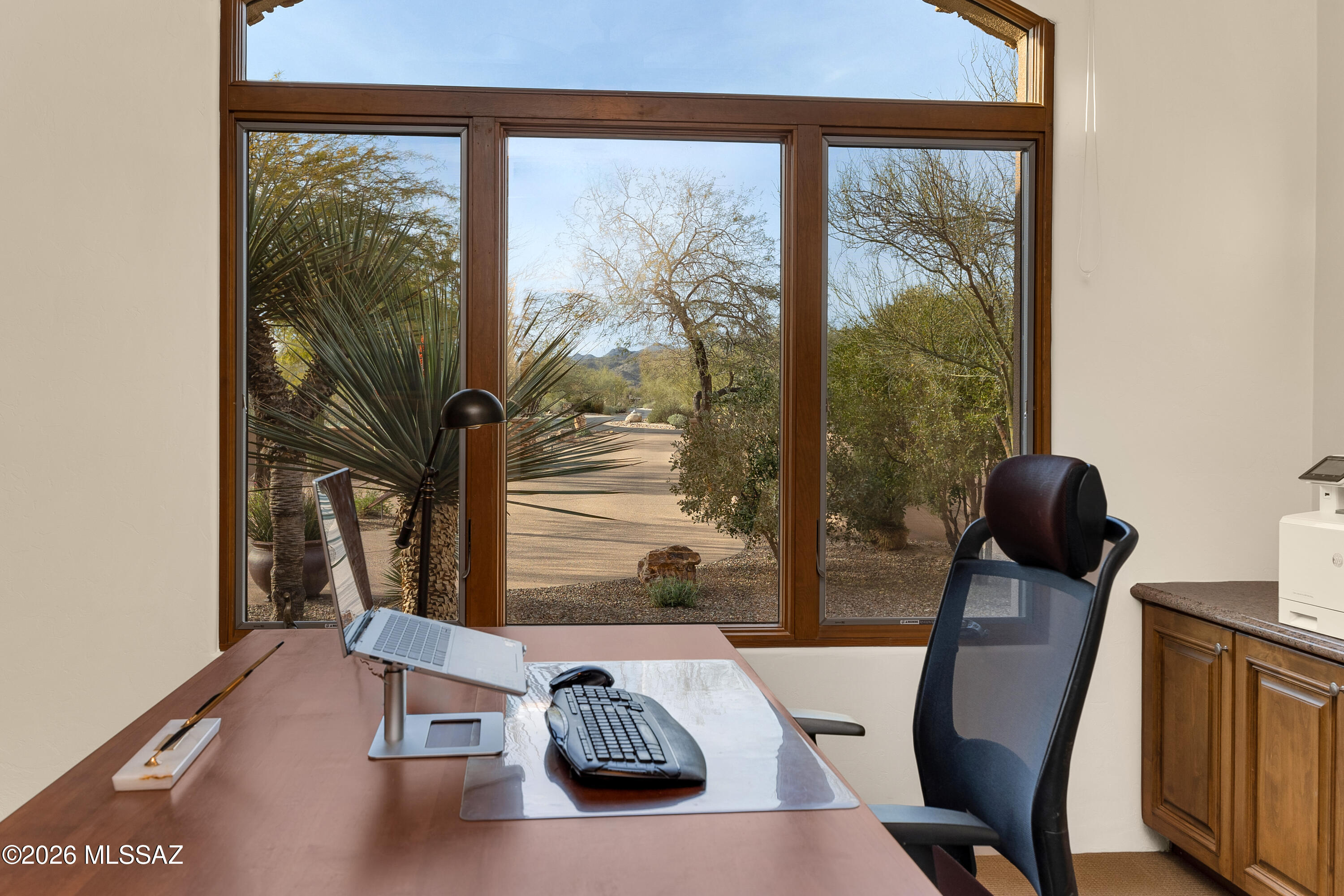 1139 W Sheared Granite Place