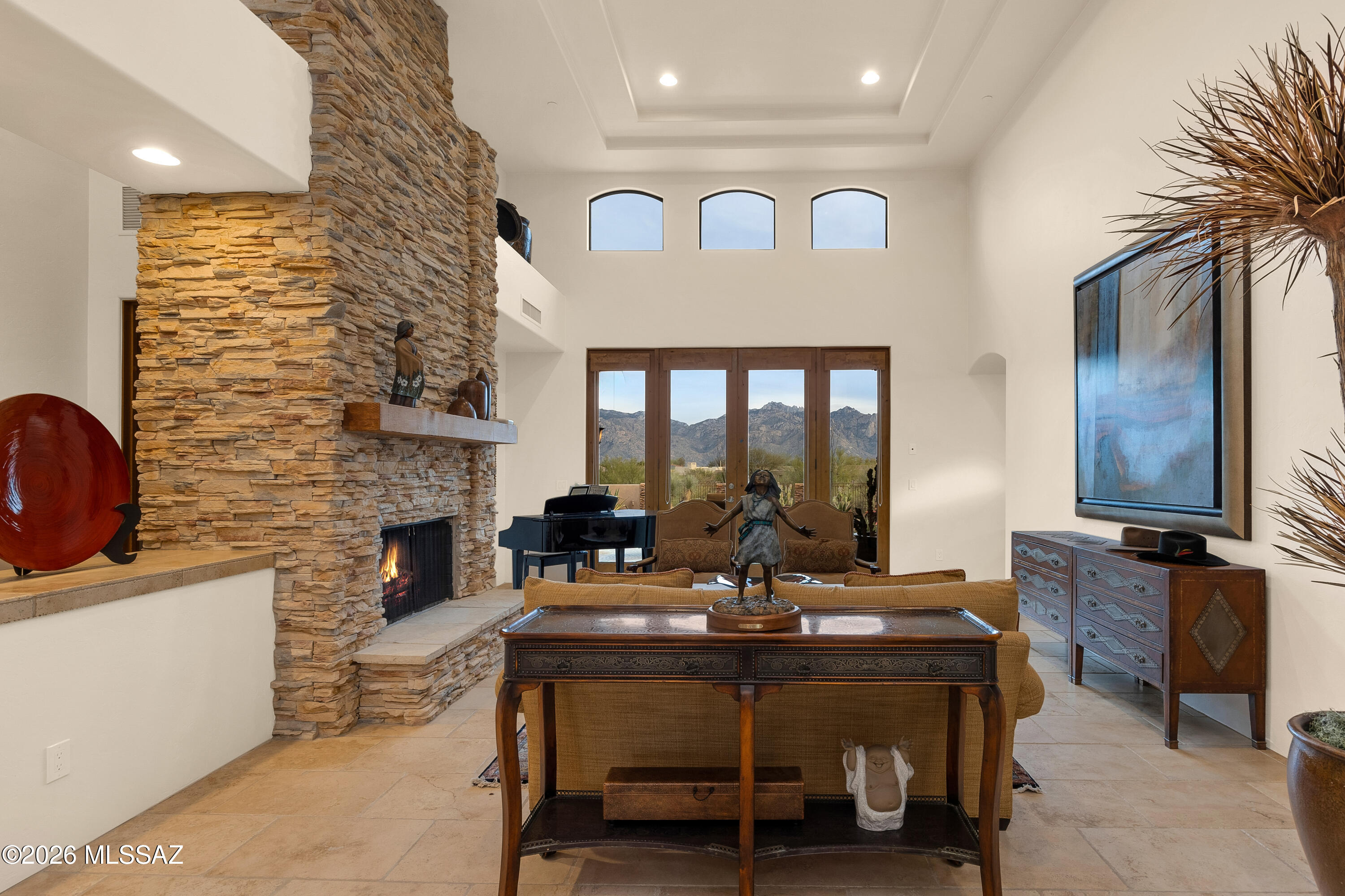 1139 W Sheared Granite Place