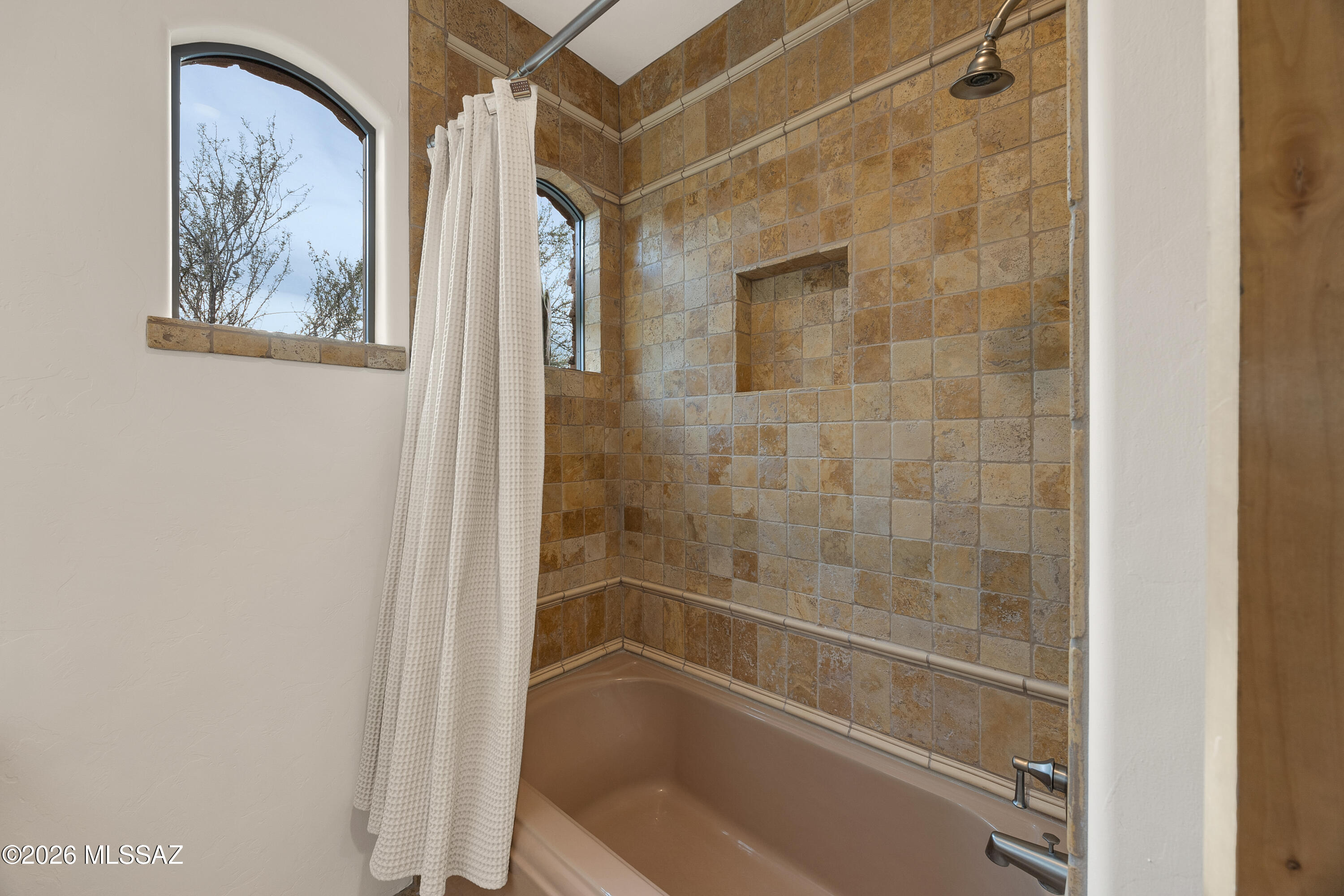 1139 W Sheared Granite Place