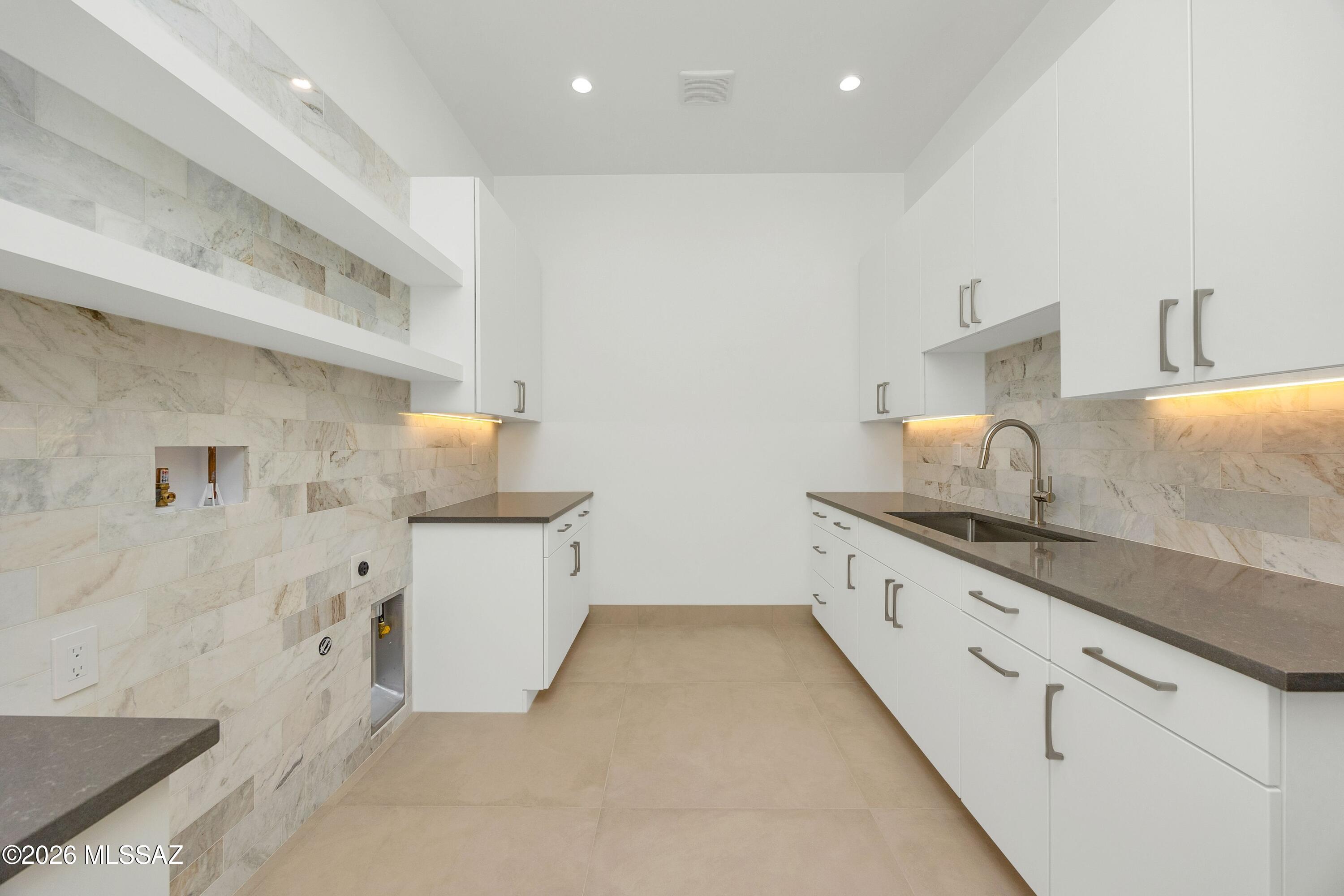 13948 N Flint Peak Place