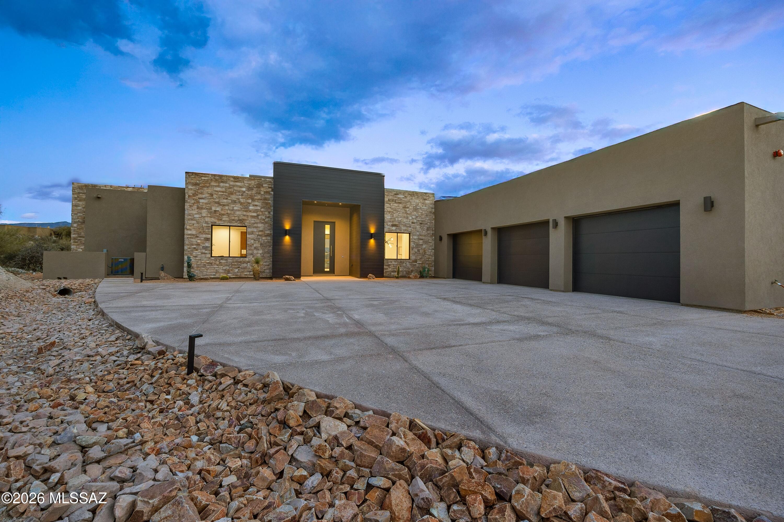 13948 N Flint Peak Place