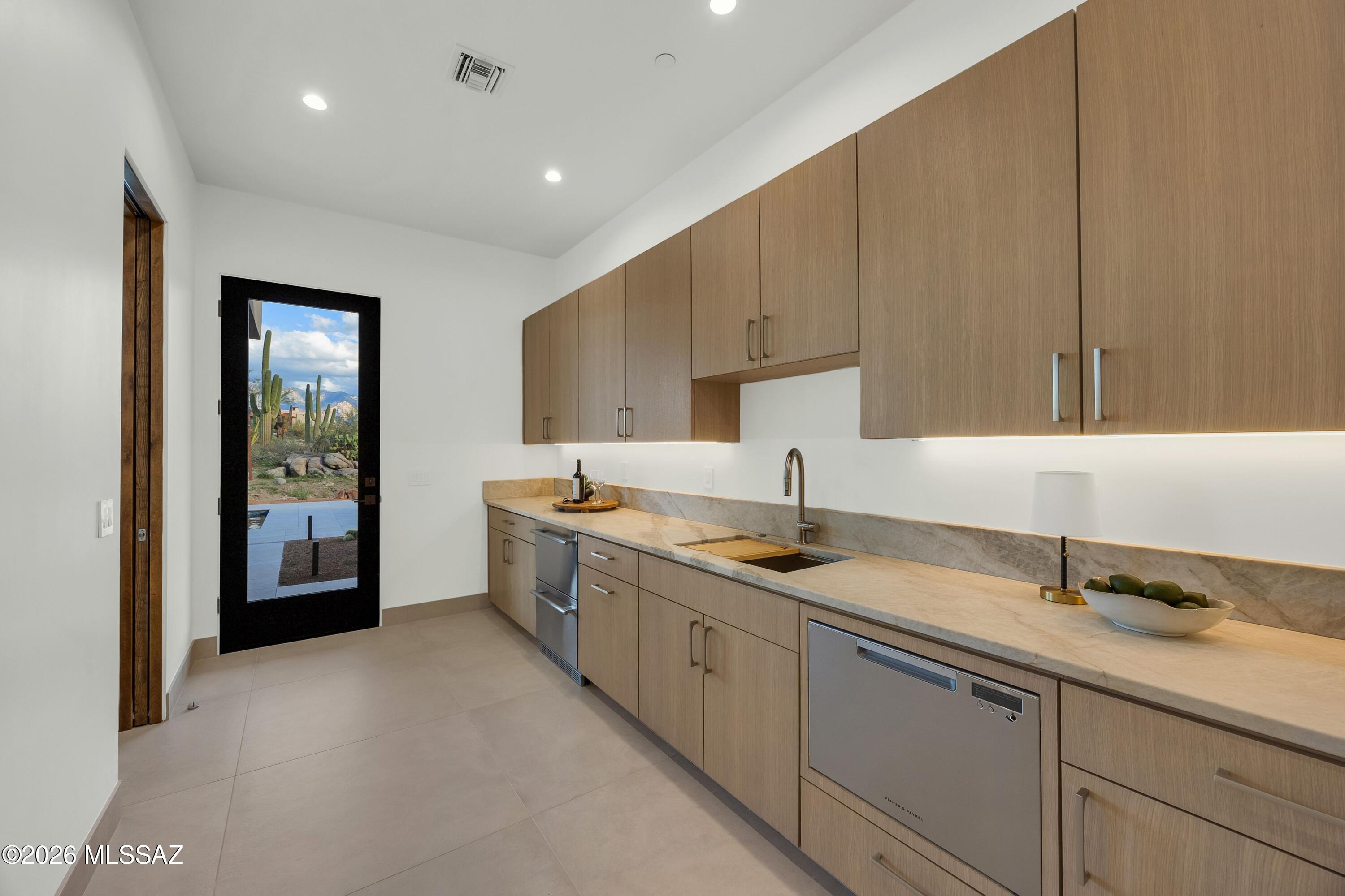 13948 N Flint Peak Place