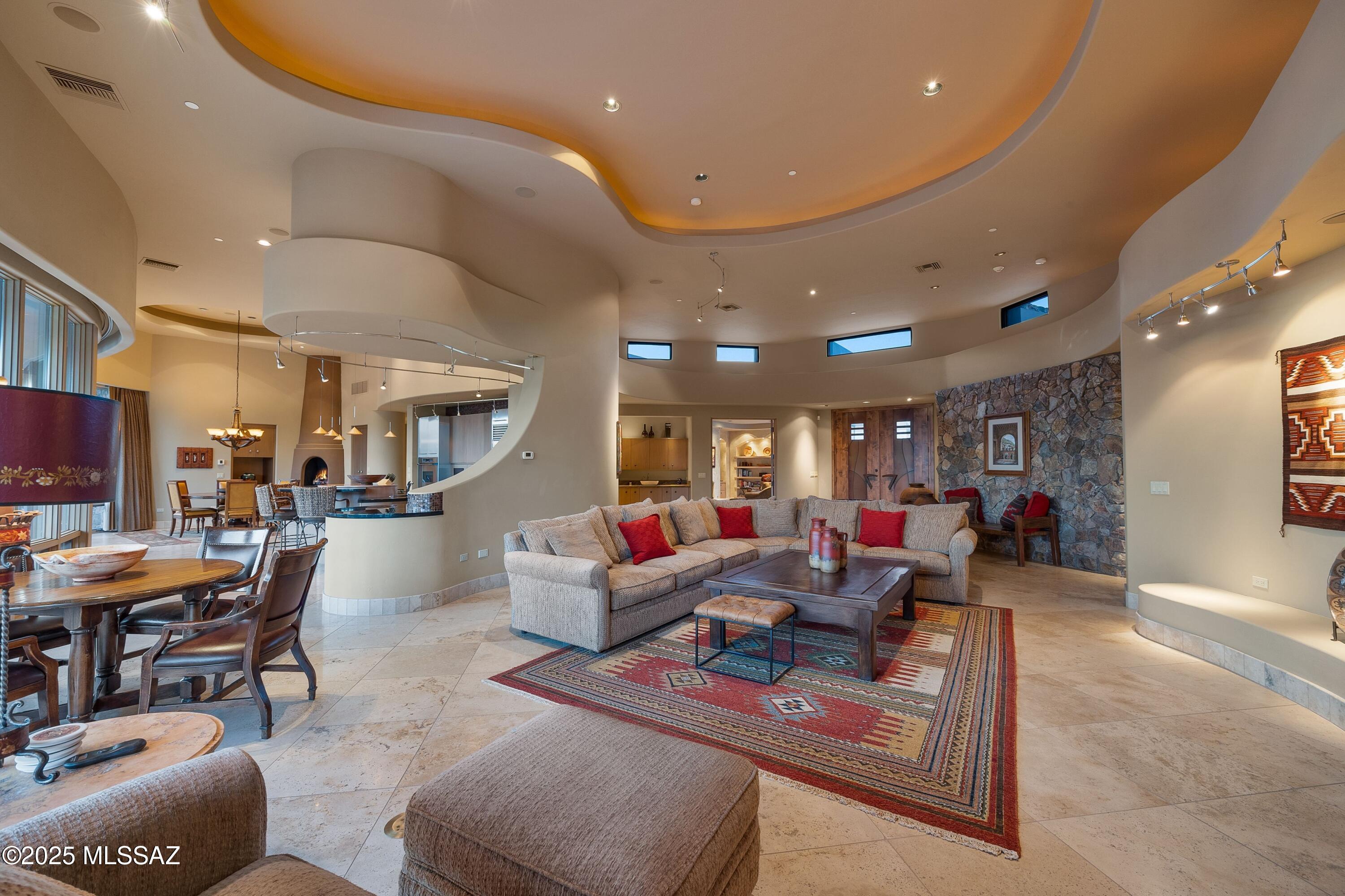 1222 Tortolita Mountain Circle
