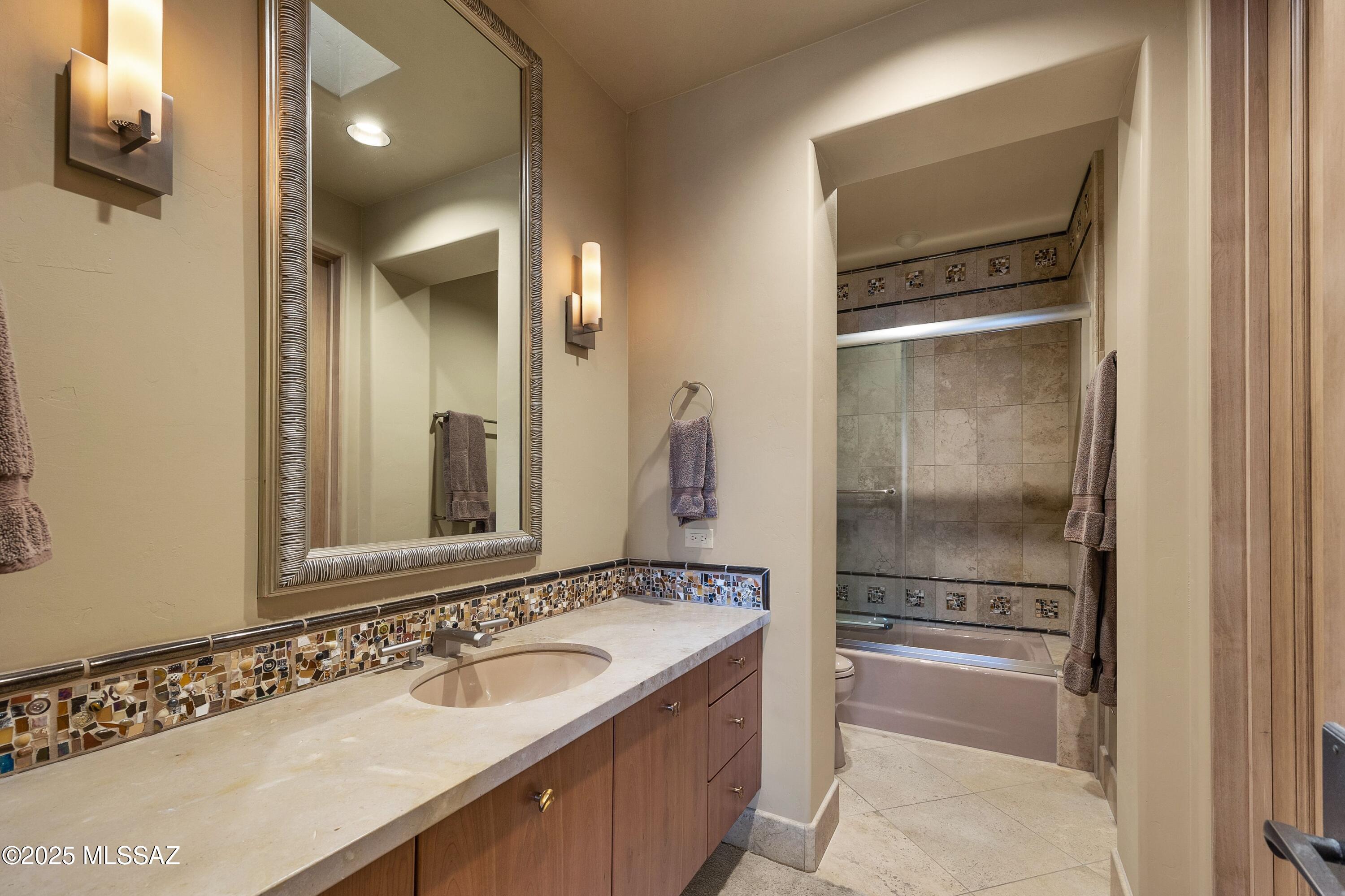1222 Tortolita Mountain Circle