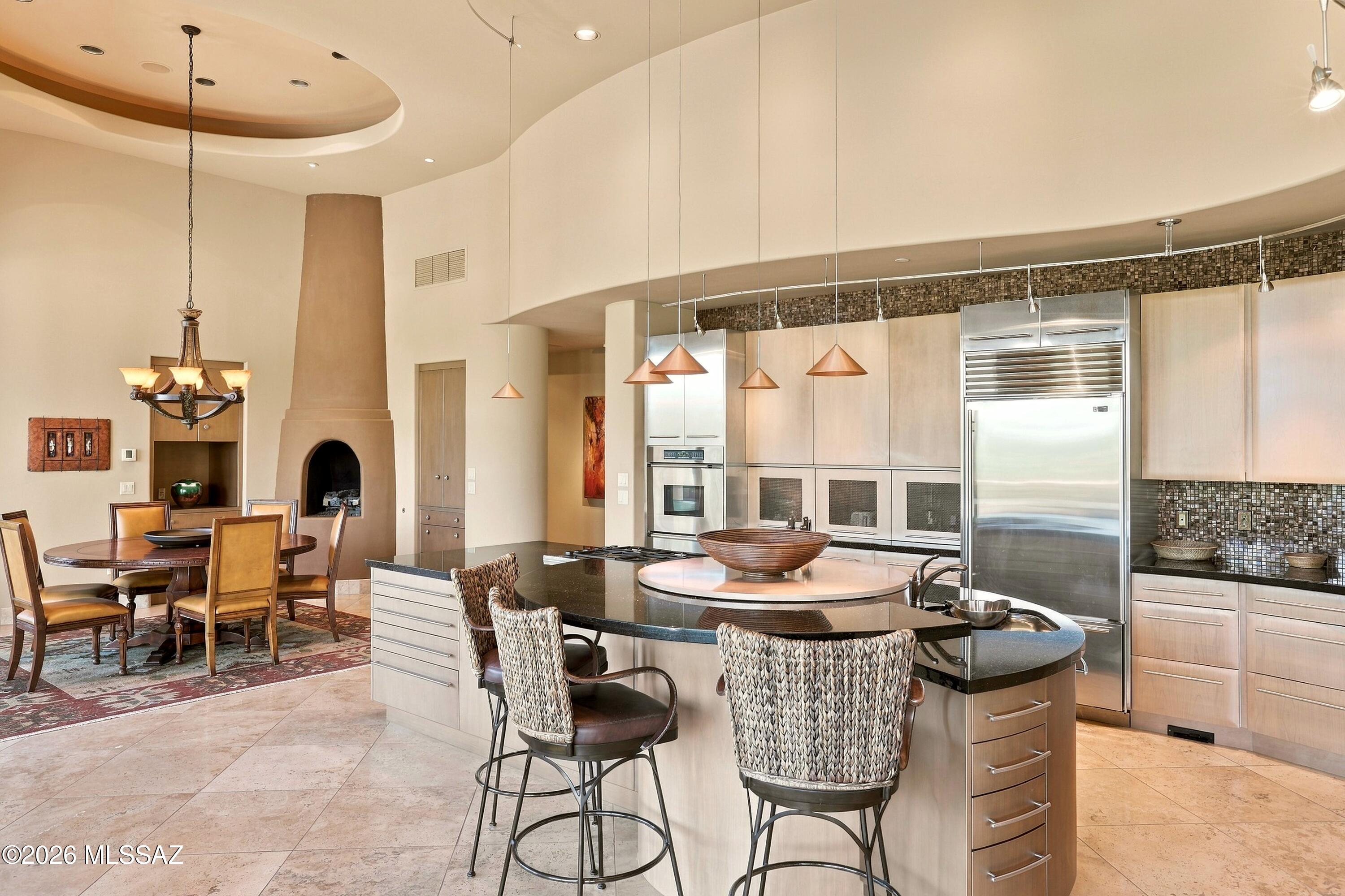 1222 Tortolita Mountain Circle