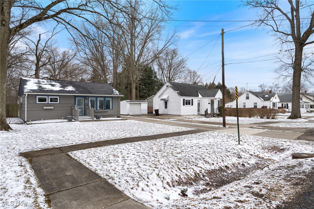 368 E Central Avenue