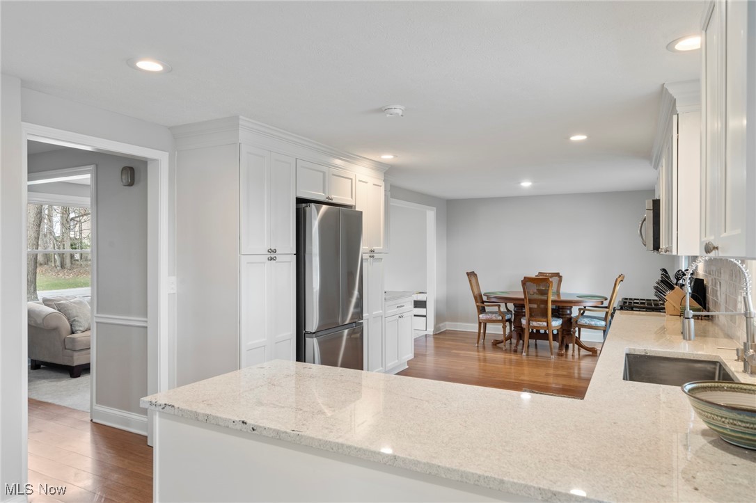 1564 Carriage Hill Drive
