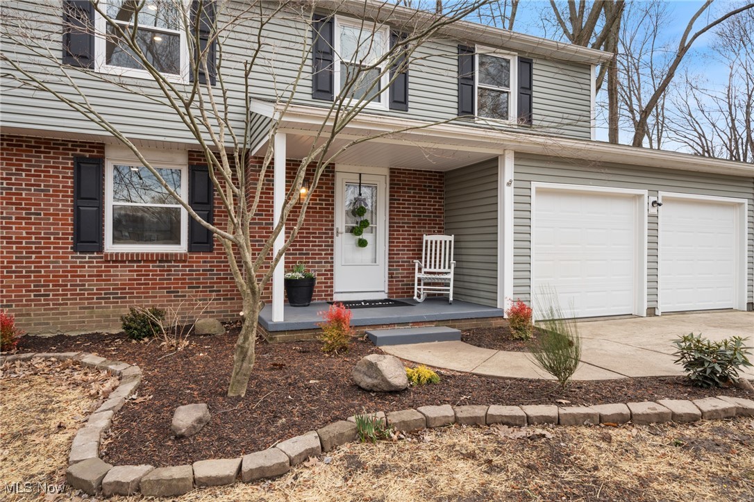 1564 Carriage Hill Drive
