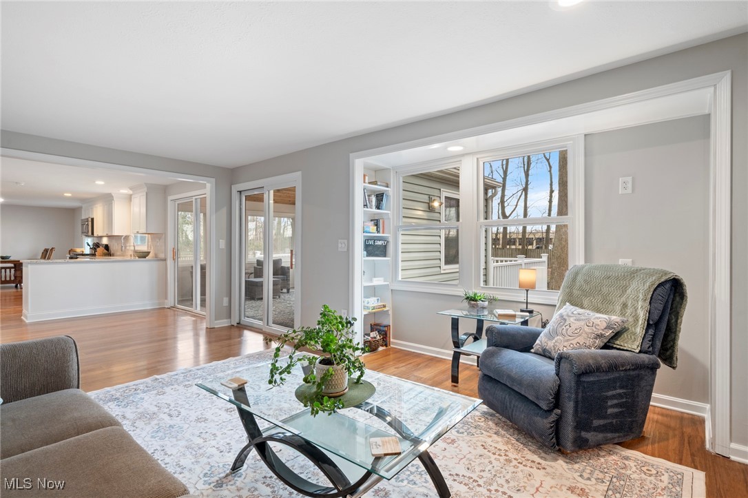 1564 Carriage Hill Drive
