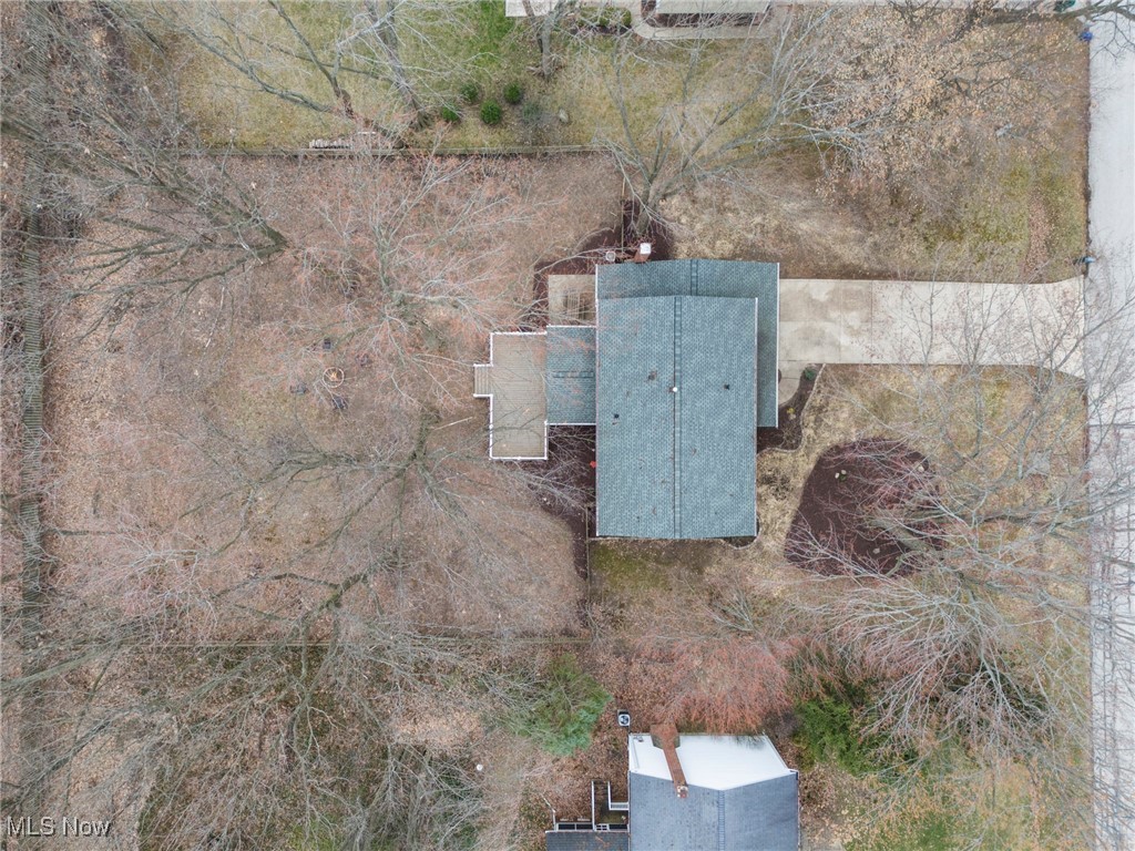 1564 Carriage Hill Drive