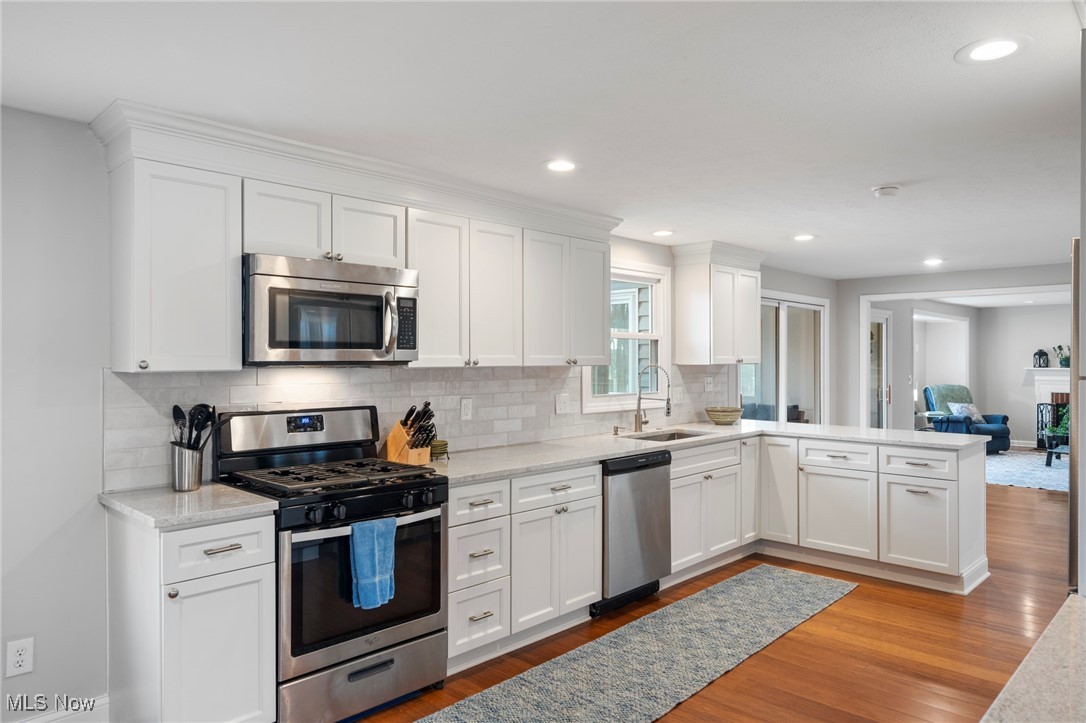 1564 Carriage Hill Drive