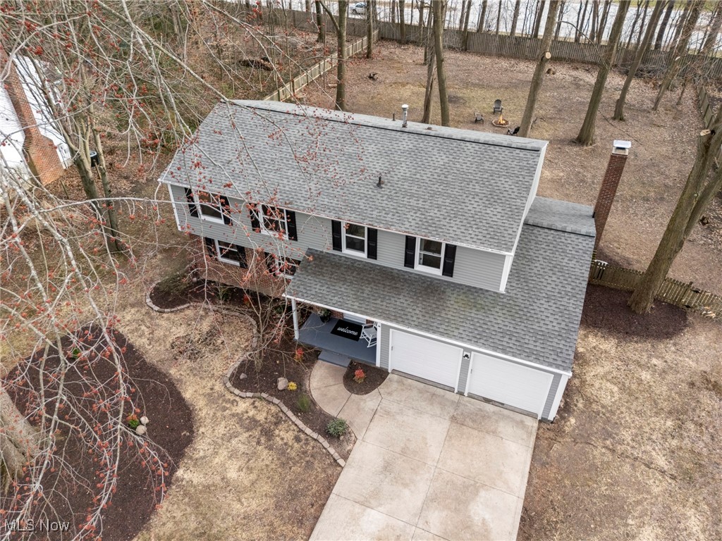 1564 Carriage Hill Drive