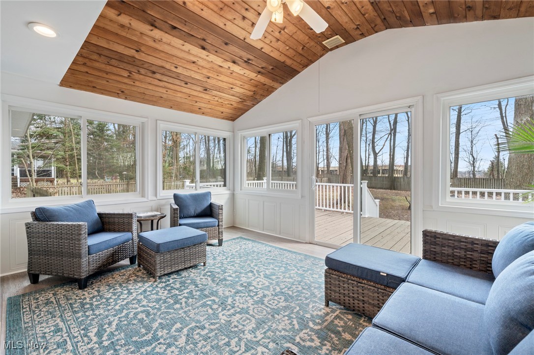 1564 Carriage Hill Drive