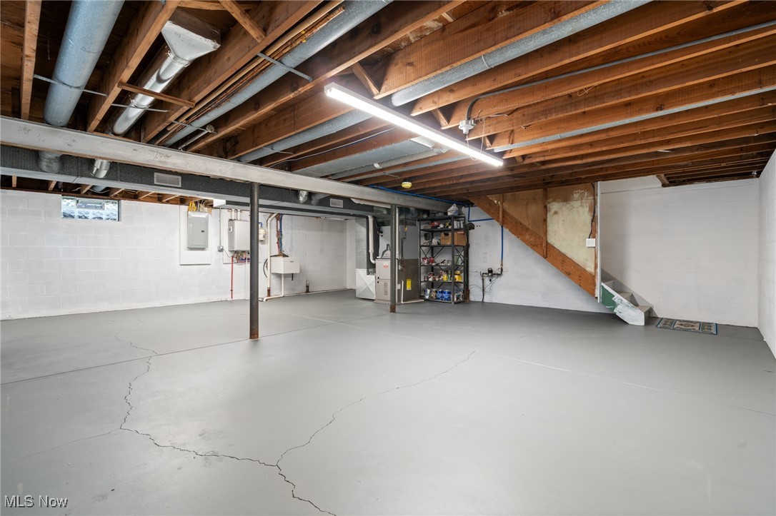 27345 Santa Clara Drive