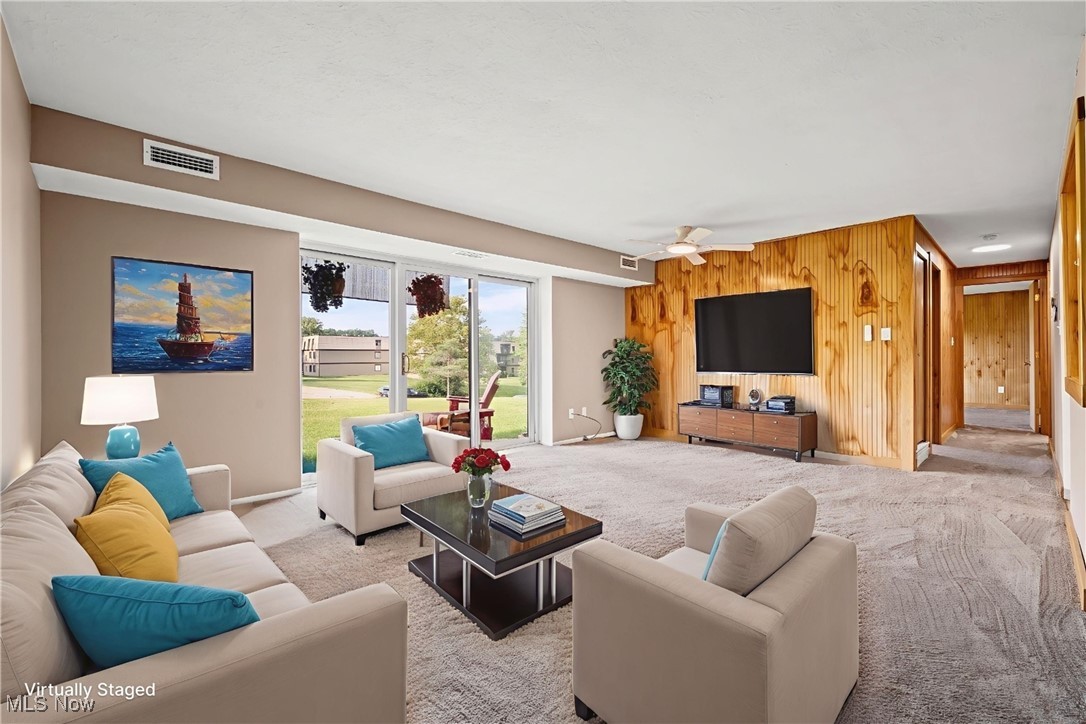 9810 Cove Drive