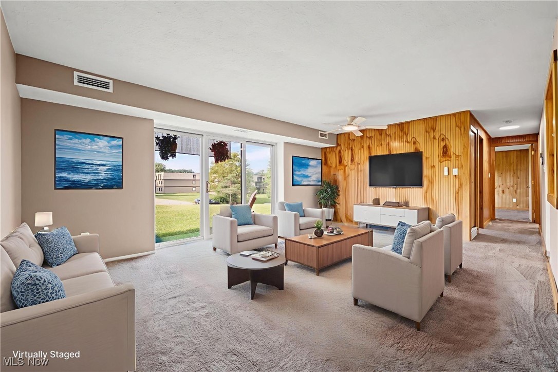 9810 Cove Drive