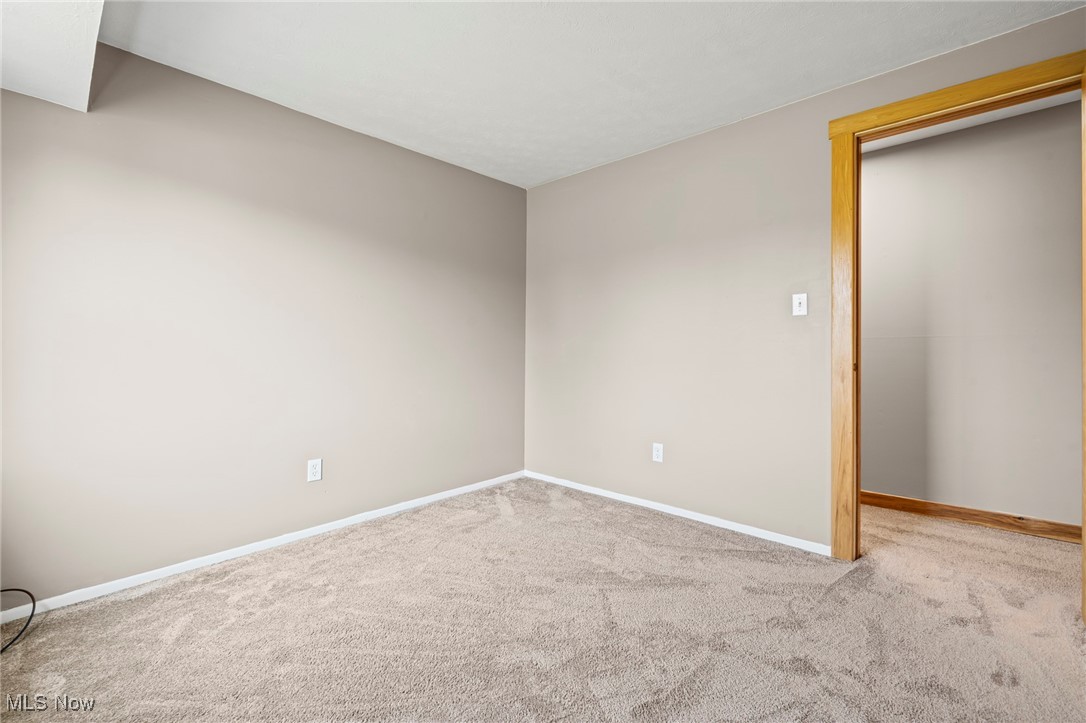 9810 Cove Drive