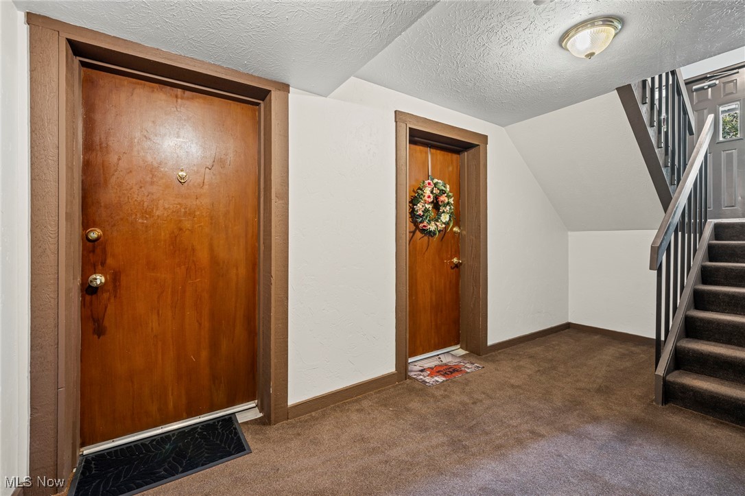 9810 Cove Drive