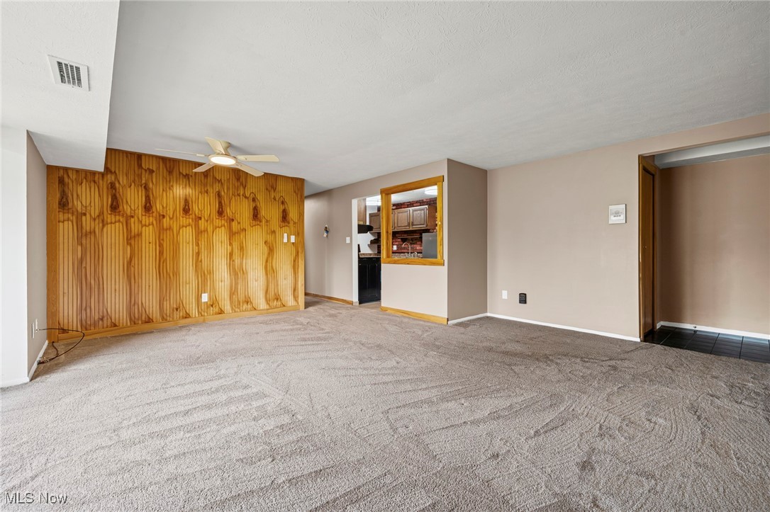 9810 Cove Drive