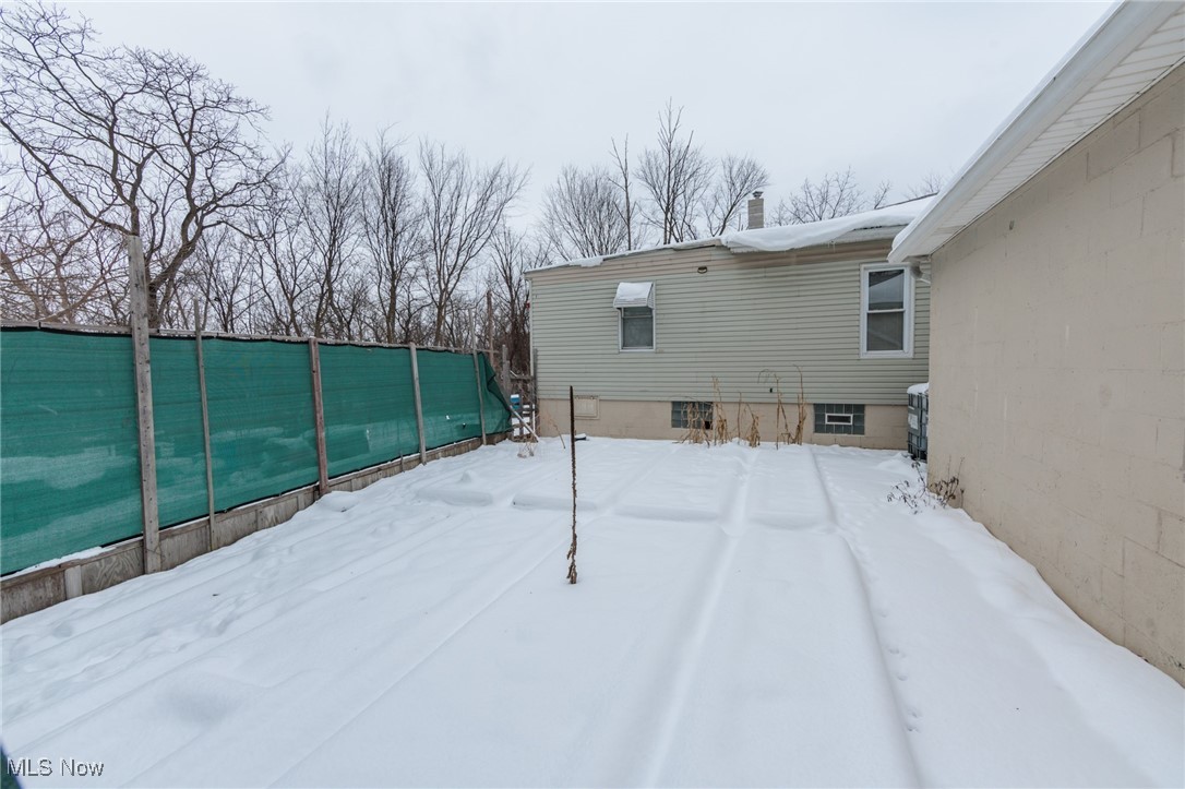 5062 Lee Road