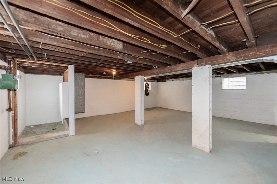 5062 Lee Road