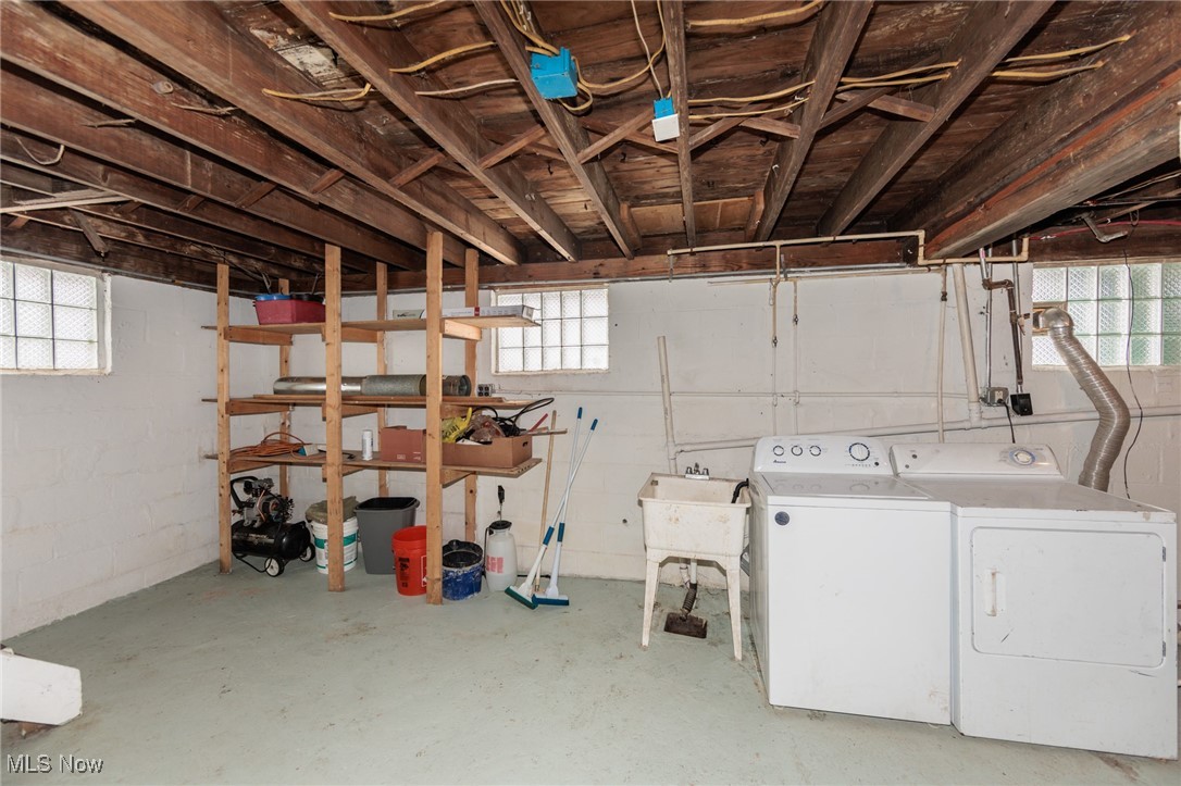 5062 Lee Road