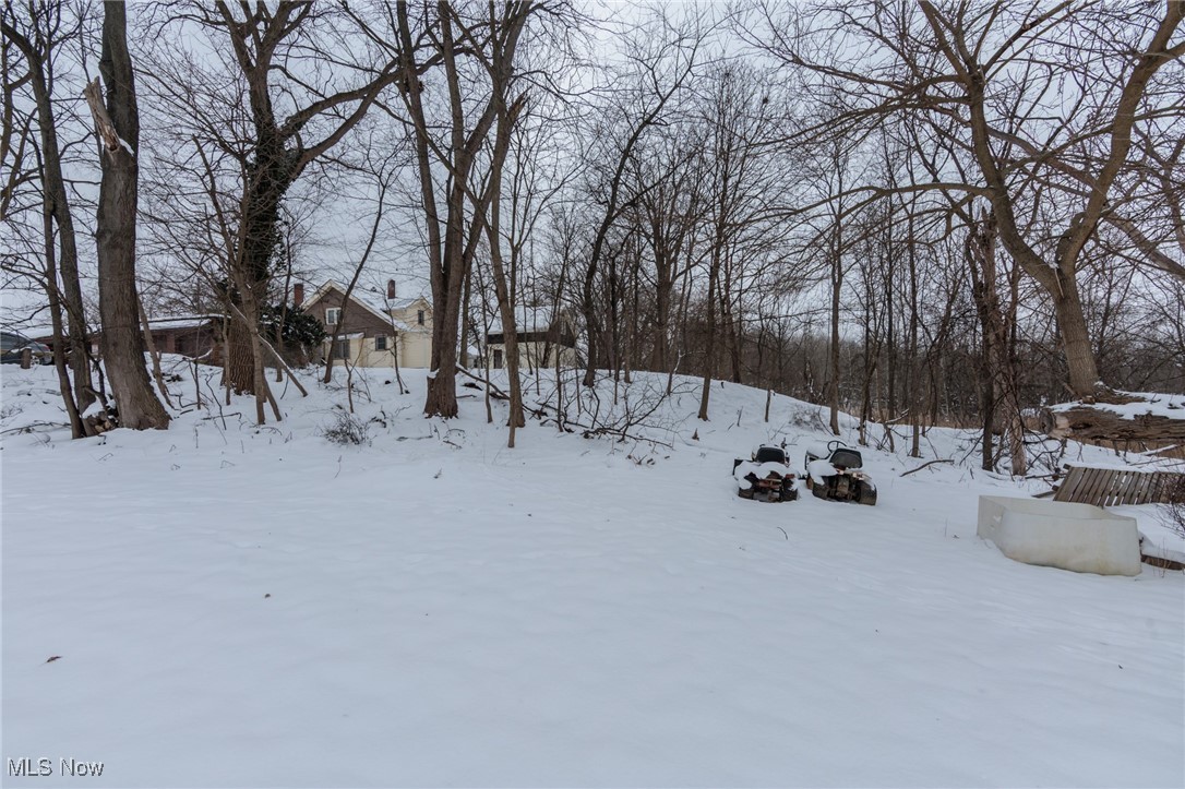 5062 Lee Road