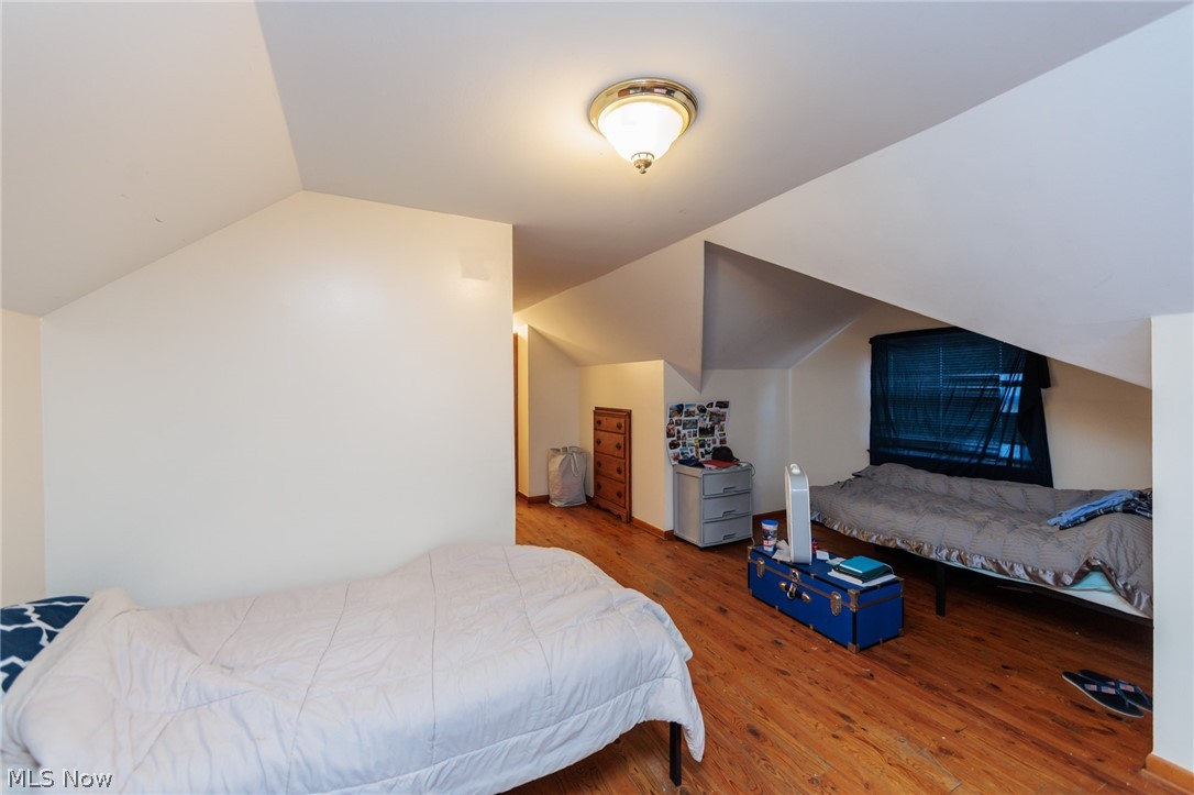 325 E 244th Street