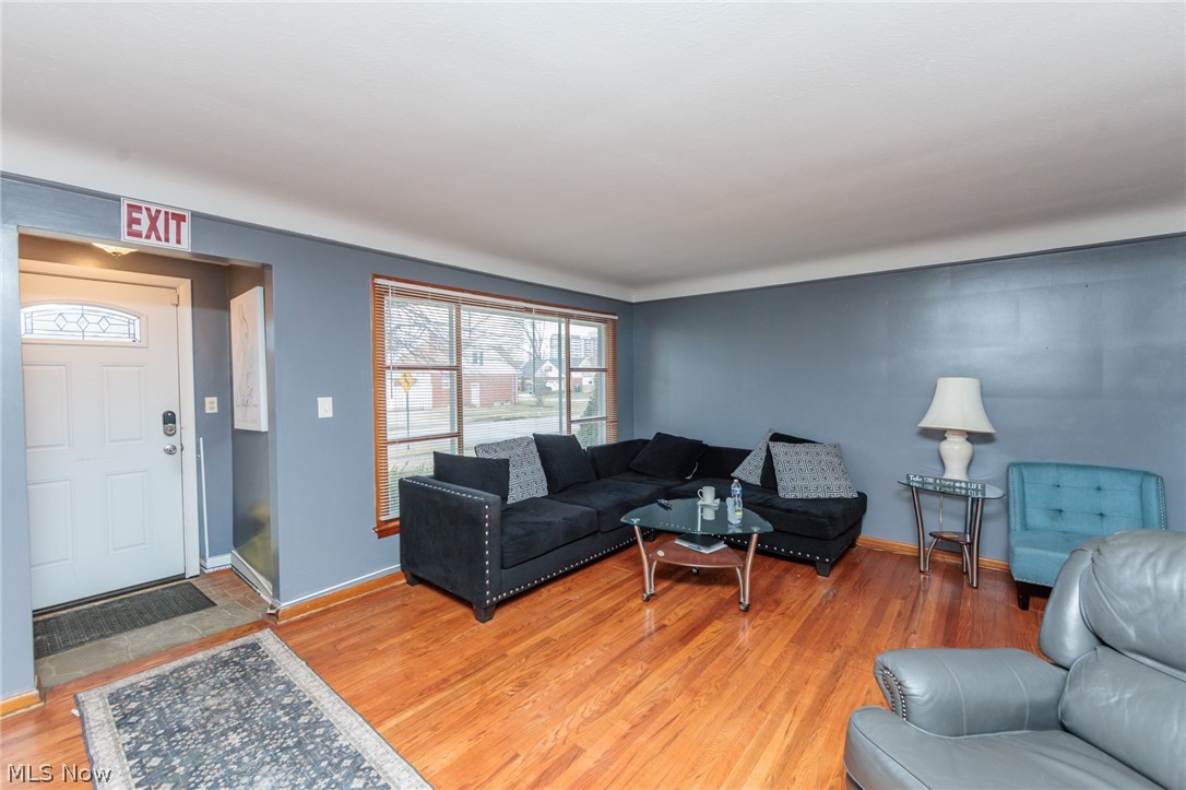325 E 244th Street