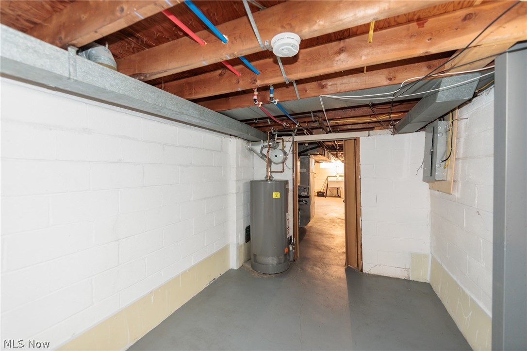 325 E 244th Street
