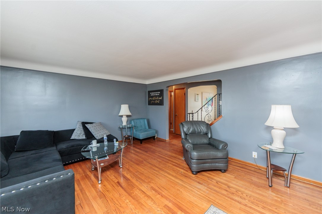 325 E 244th Street