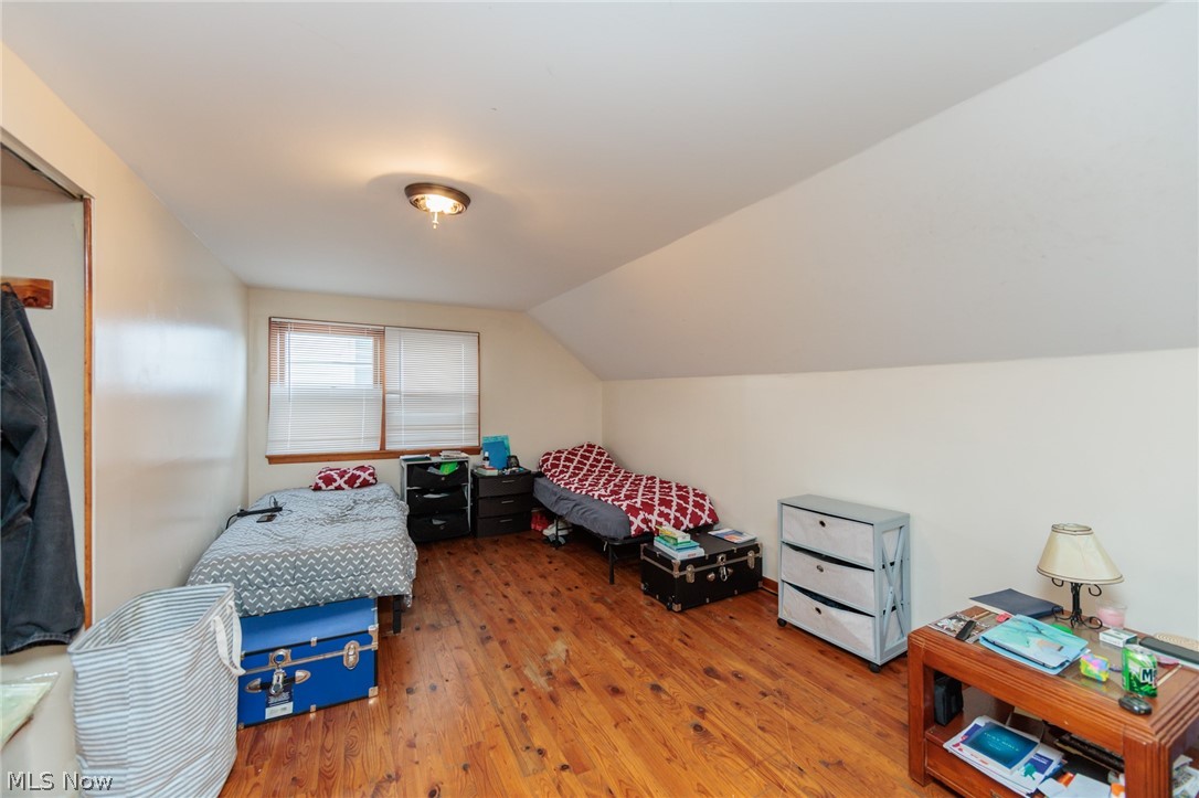 325 E 244th Street