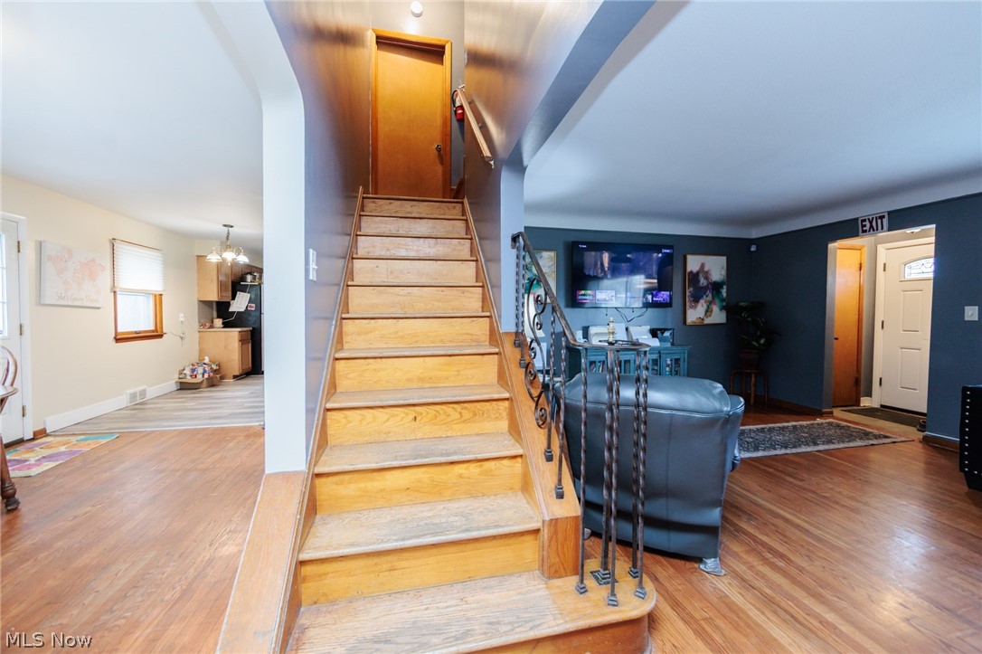 325 E 244th Street