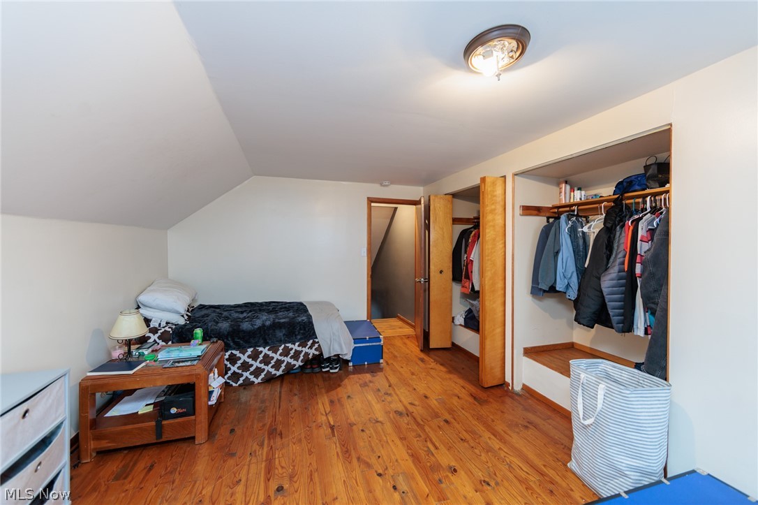 325 E 244th Street