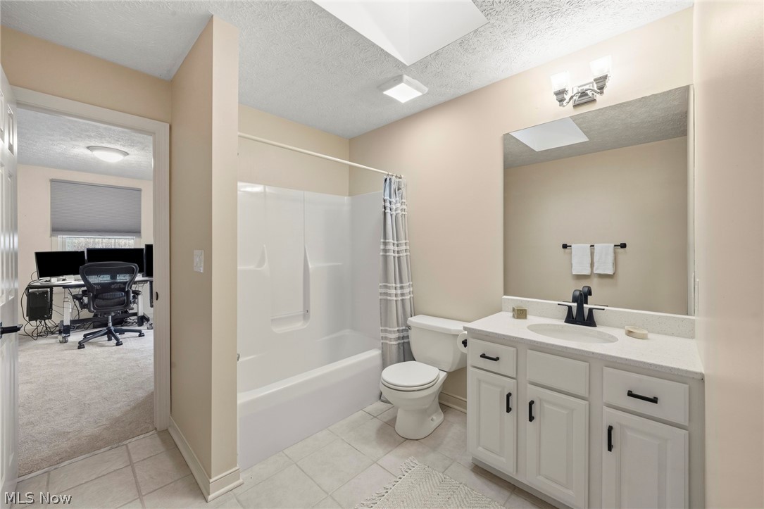 1878 E Haymarket Way