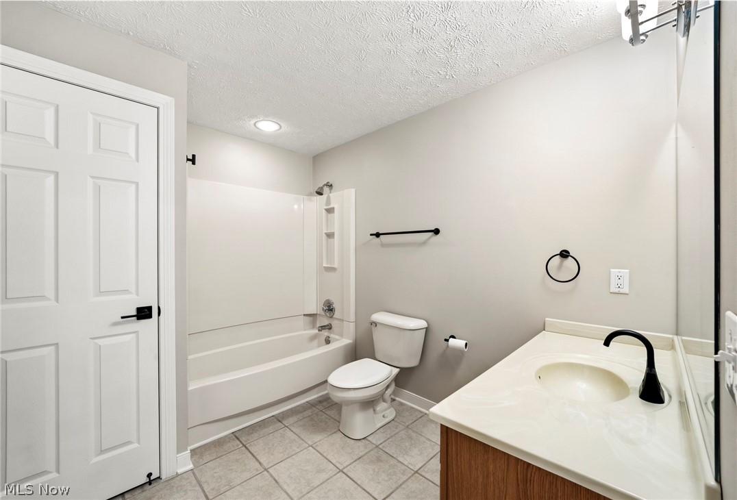 1878 E Haymarket Way