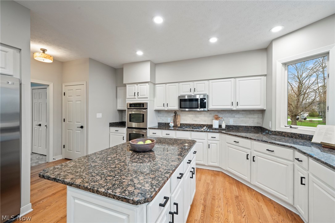 1878 E Haymarket Way