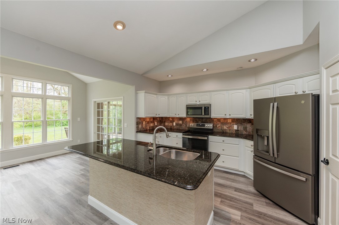 12195 Pheasant Run Circle