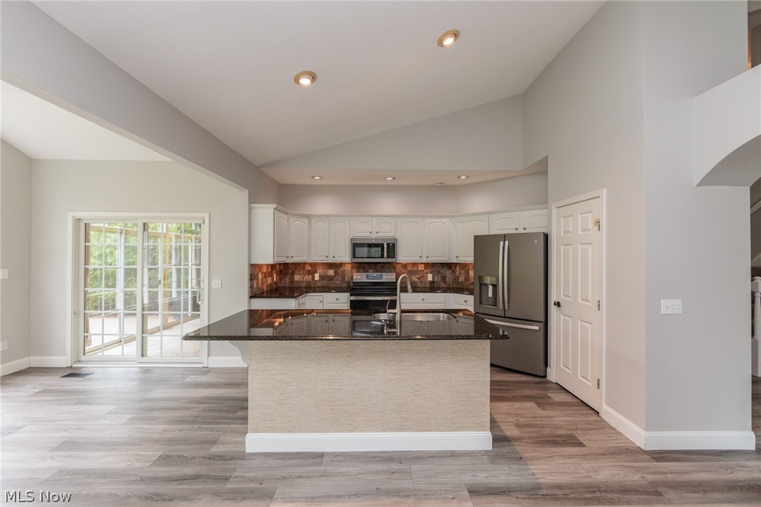 12195 Pheasant Run Circle