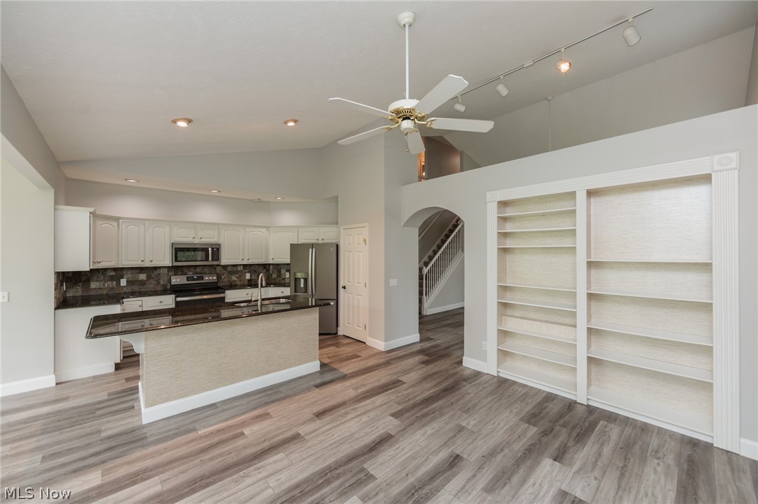 12195 Pheasant Run Circle