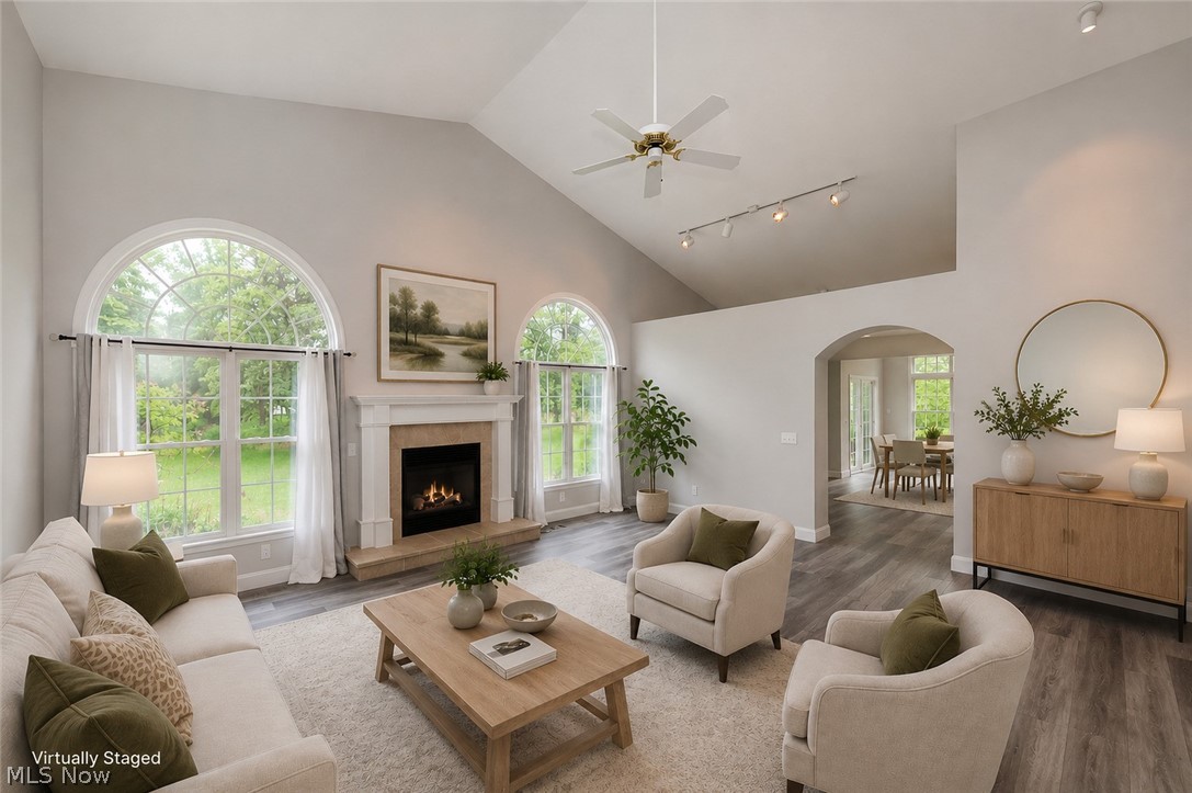 12195 Pheasant Run Circle