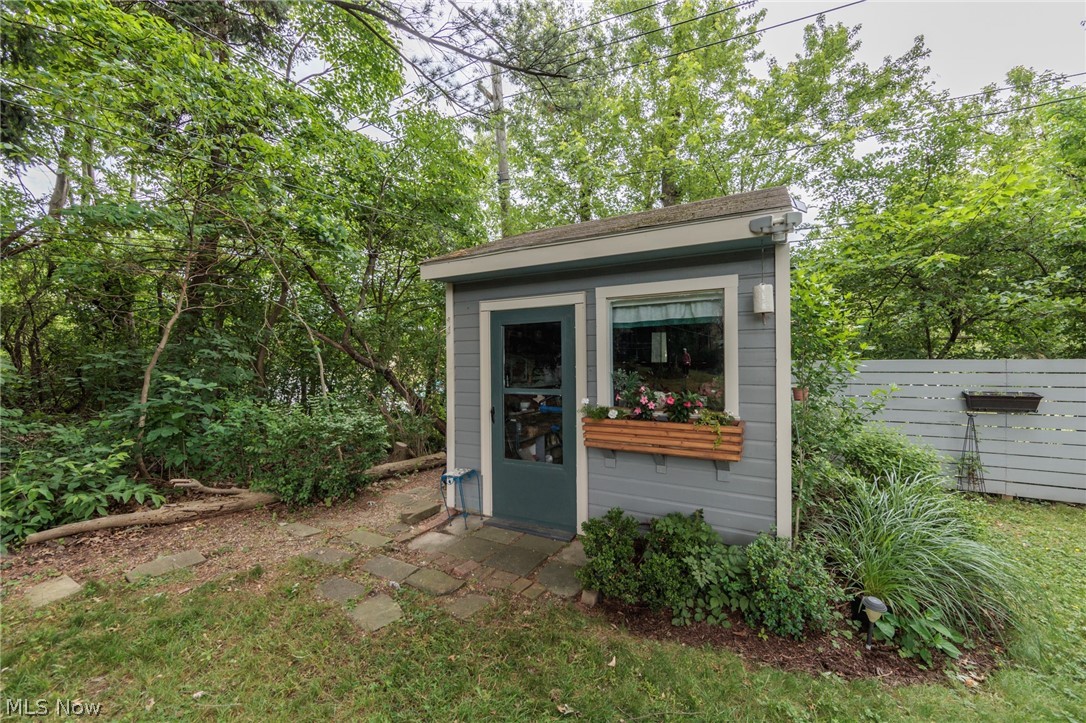 4549 Golfway Road