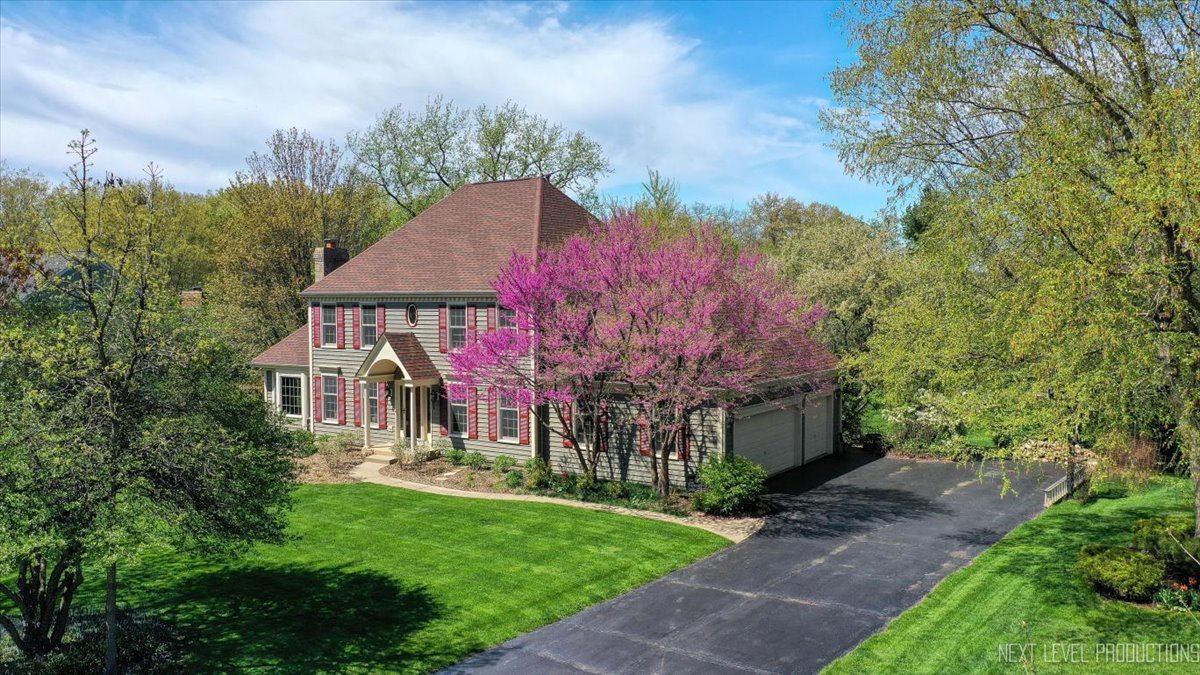 462 Country Lane