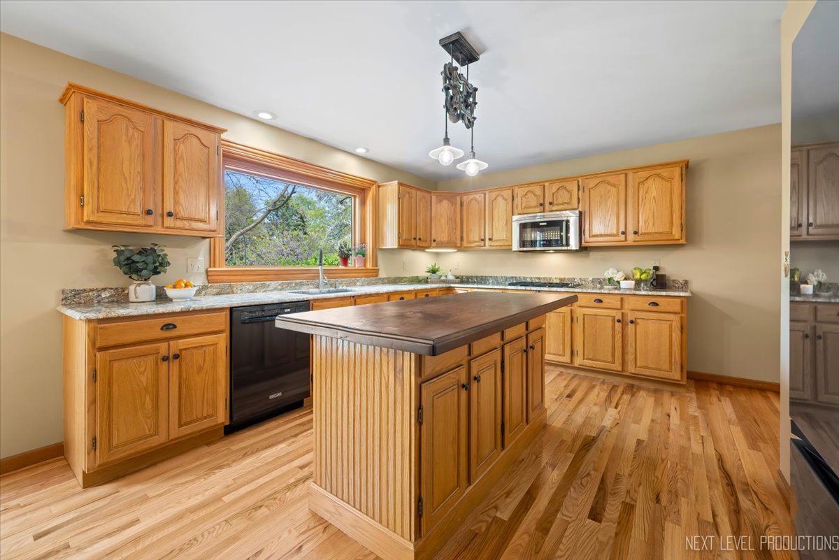 462 Country Lane